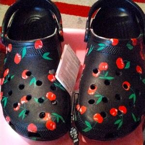 Classic Vacay Vibes Clog W/ Cherries